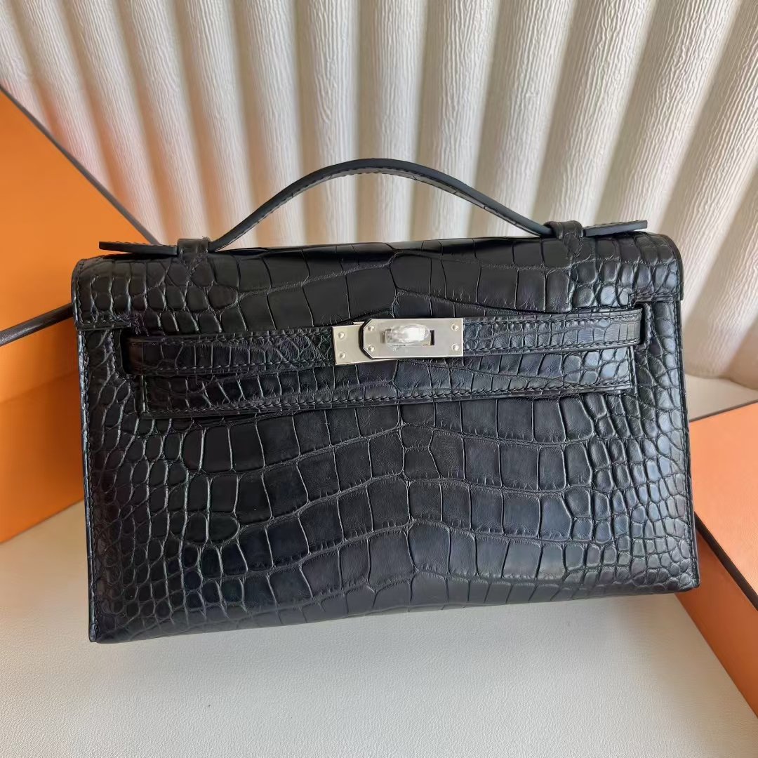 Kelly Pochette 22