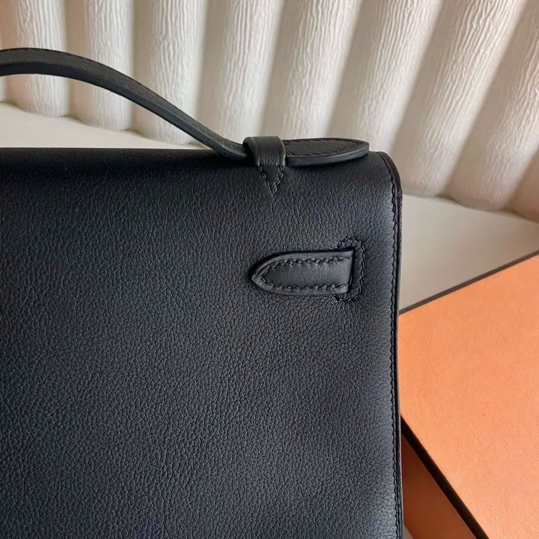 Kelly Pochette 22