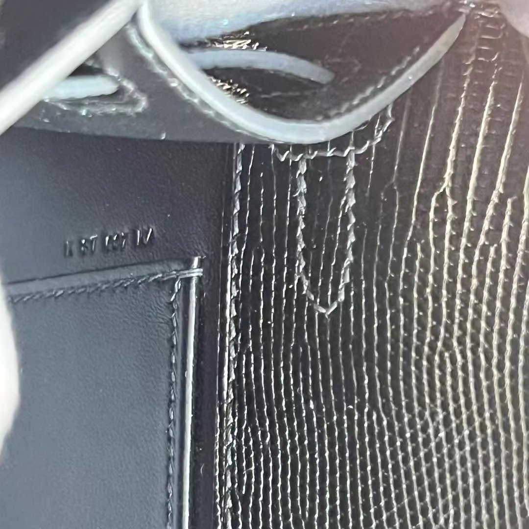 Kelly Pochette 22