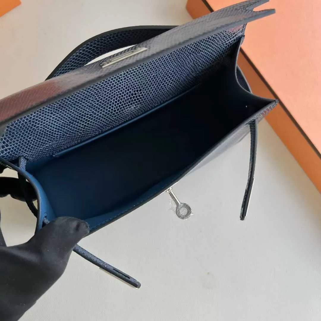 Kelly Pochette 22