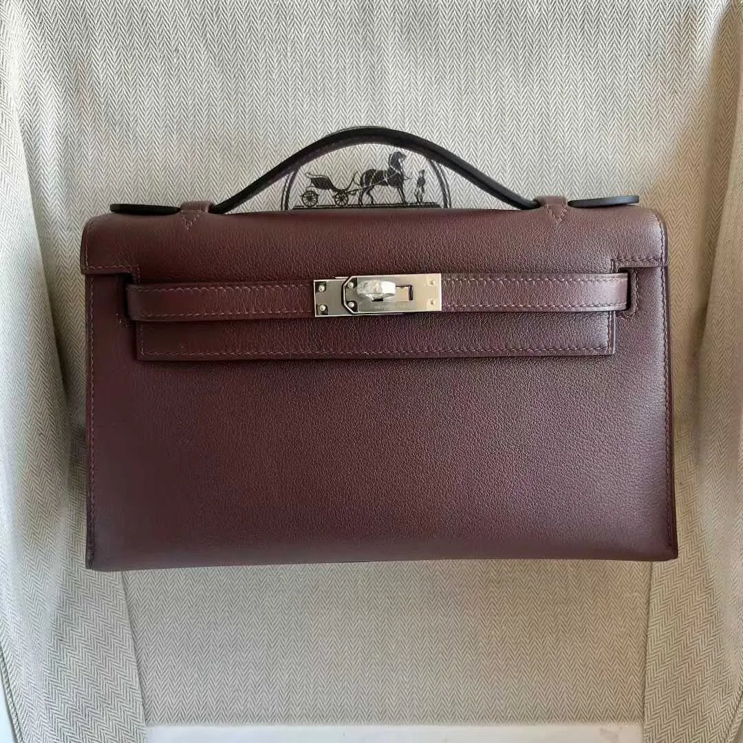 Kelly Pochette 22