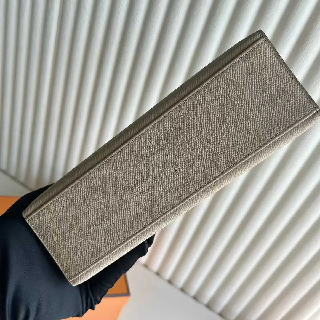 Kelly Pochette 22