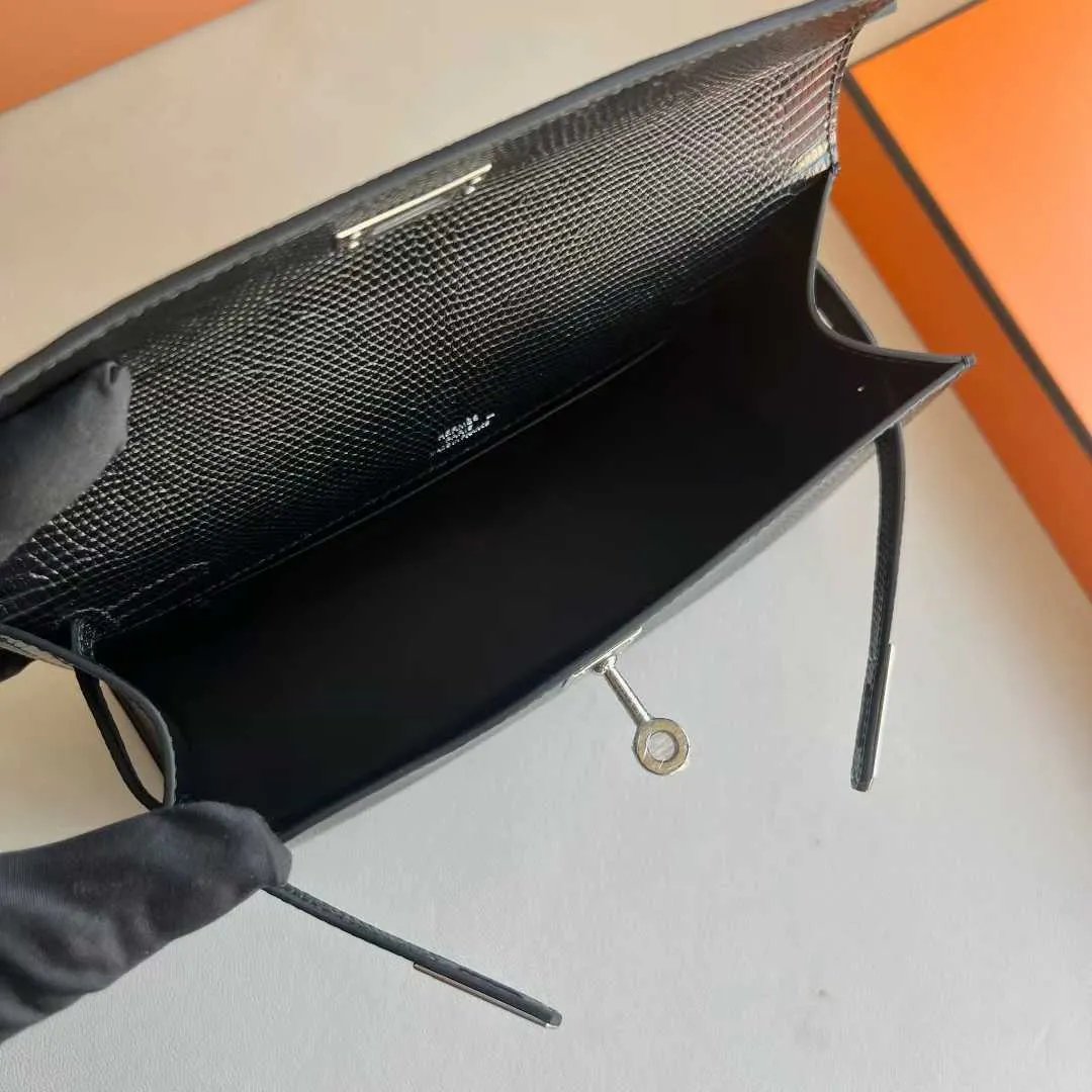 Kelly Pochette 22