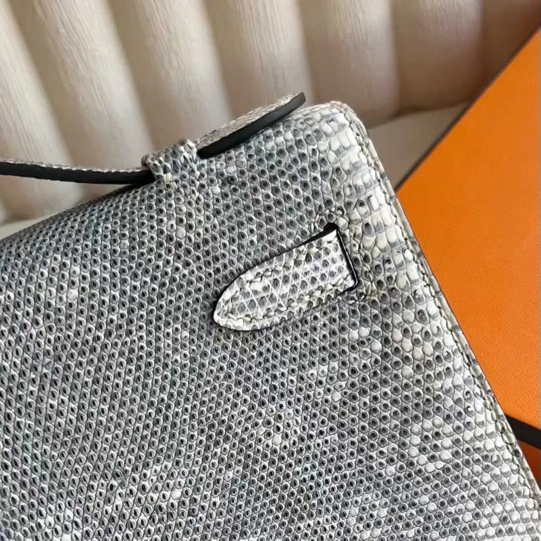 Kelly Pochette 22