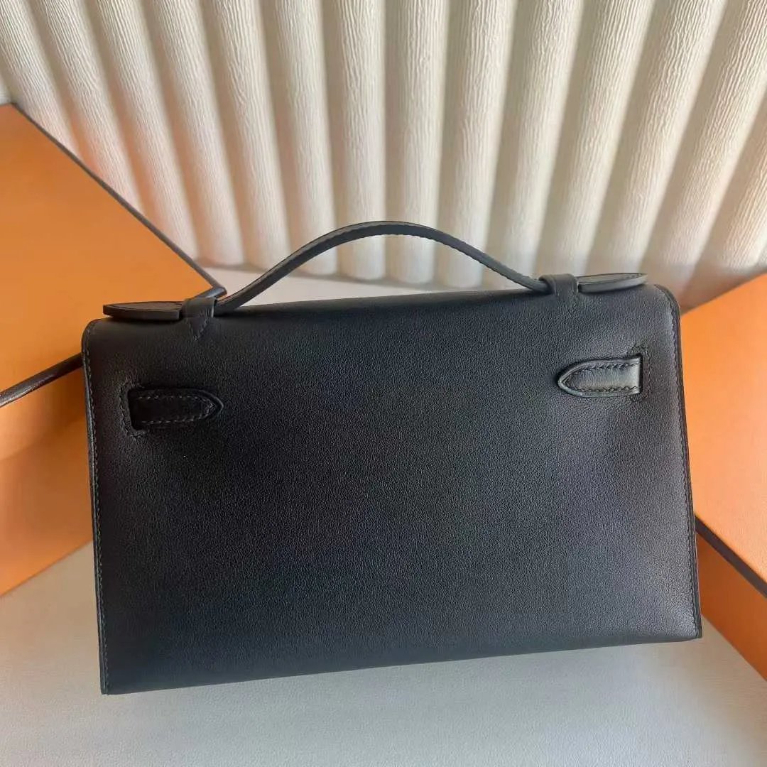 Kelly Pochette 22