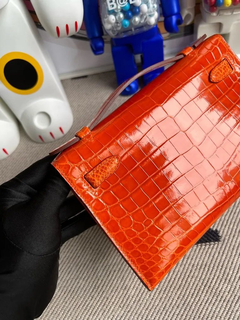 Kelly Pochette