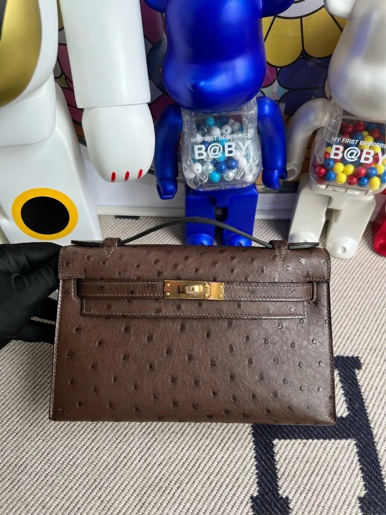 Kelly Pochette