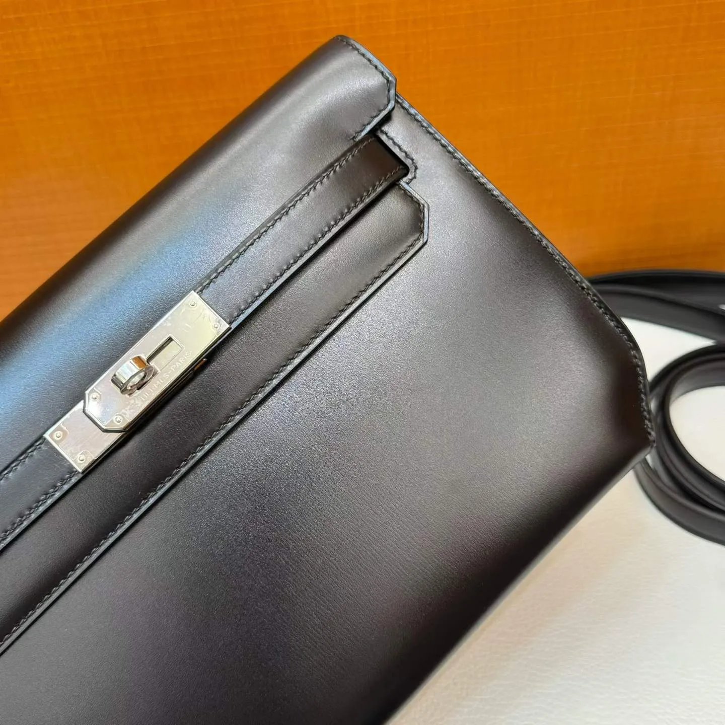 Kelly 25