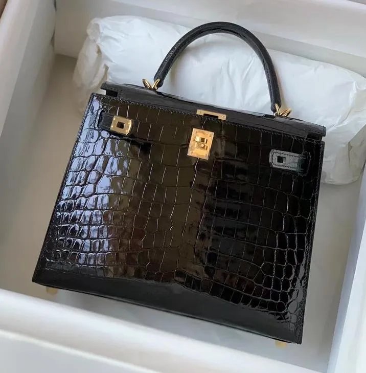 Kelly 25