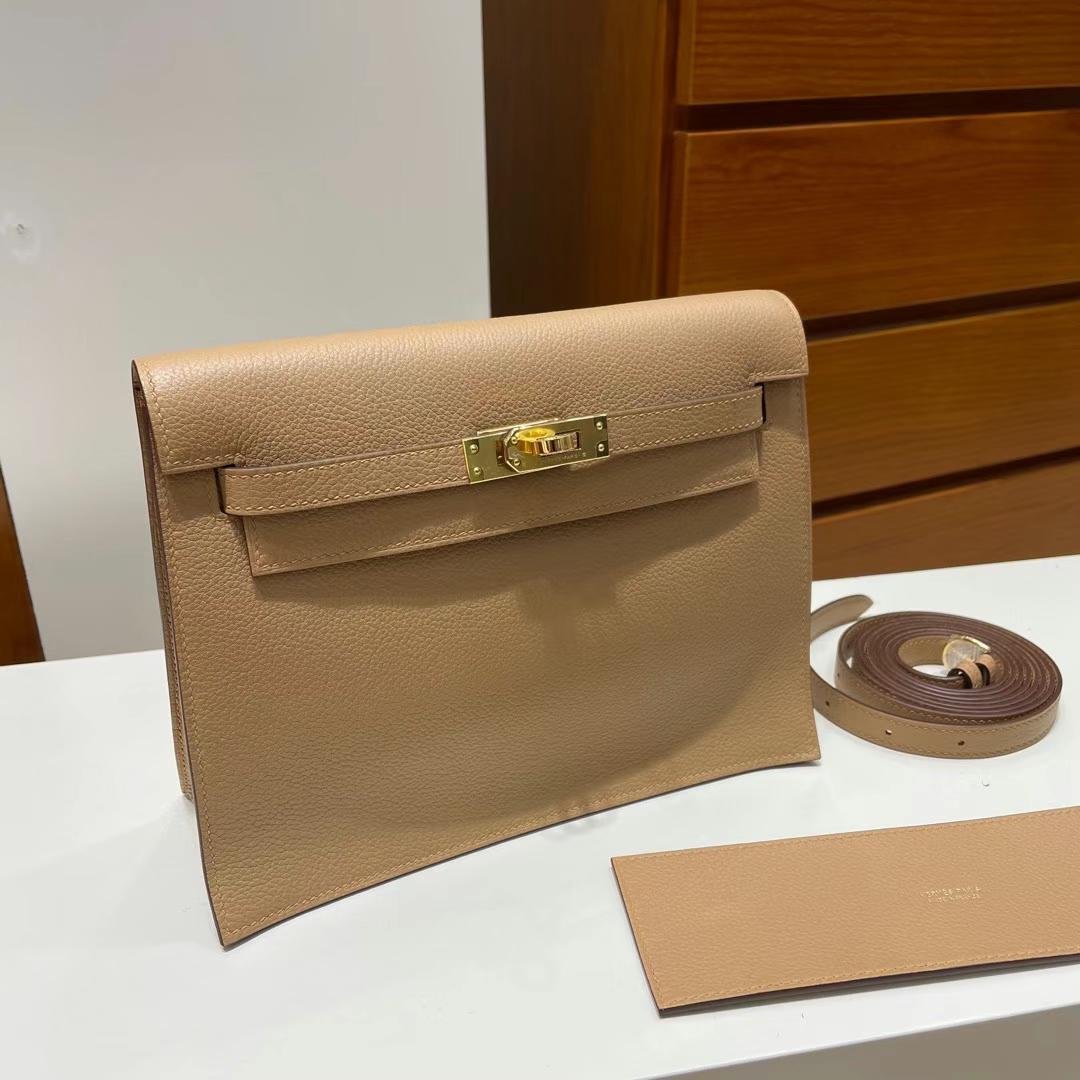 Kelly Danse 22