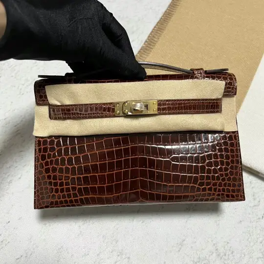 Kelly Pochette 22