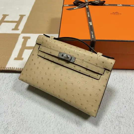 Kelly Pochette 22