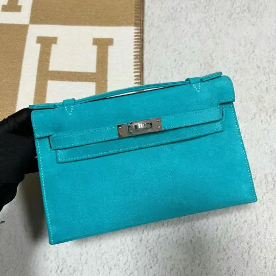 Kelly Pochette 22