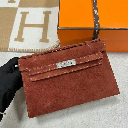 Kelly Pochette 22
