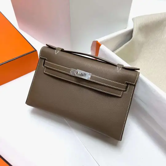 Kelly Pochette 22