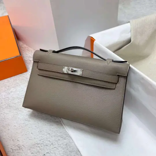 Kelly Pochette 22