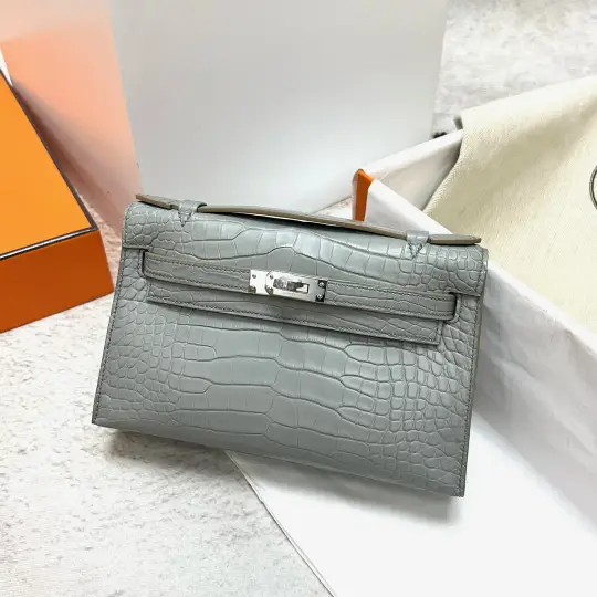 Kelly Pochette 22