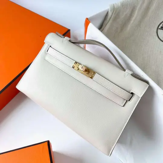 Kelly Pochette 22