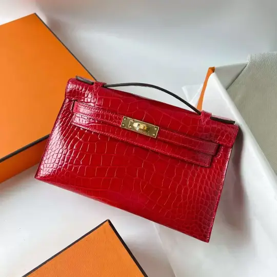 Kelly Pochette 22