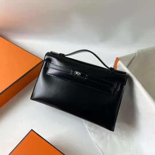 Kelly Pochette 22