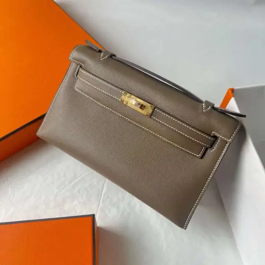 Kelly Pochette 22