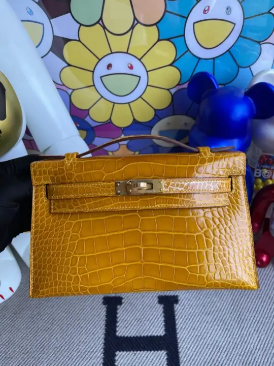 Kelly Pochette 22
