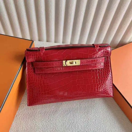Kelly Pochette 22