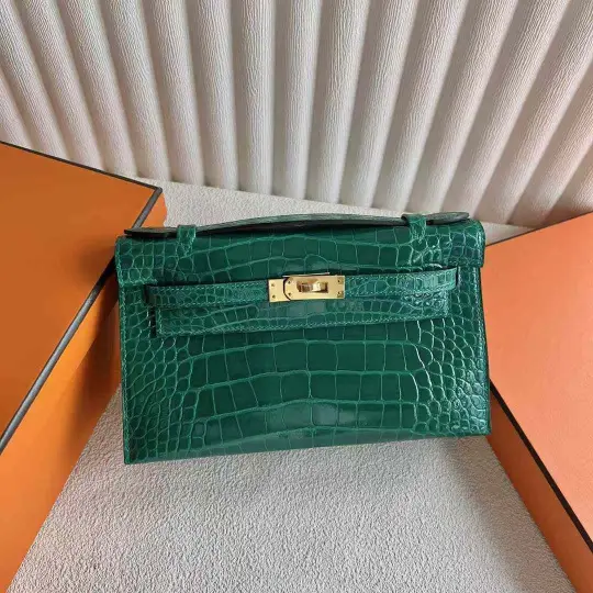Kelly Pochette 22