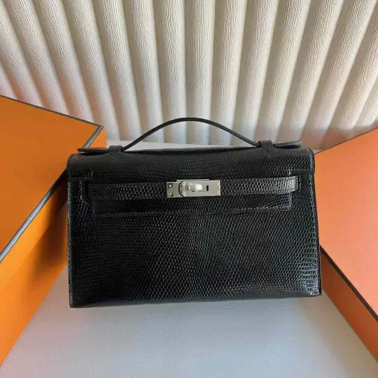 Kelly Pochette 22
