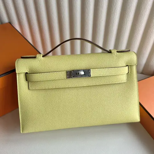 Kelly Pochette 22