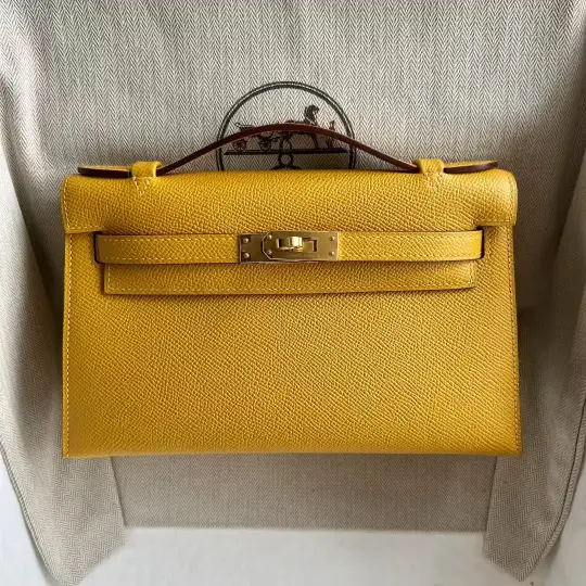 Kelly Pochette 22