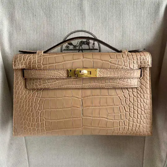 Kelly Pochette 22