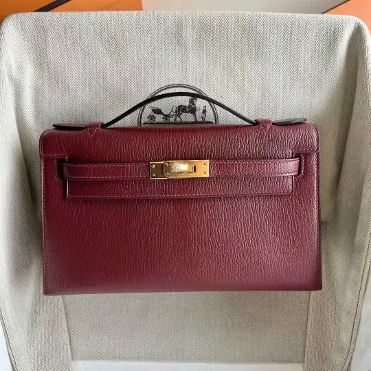 Kelly Pochette 22